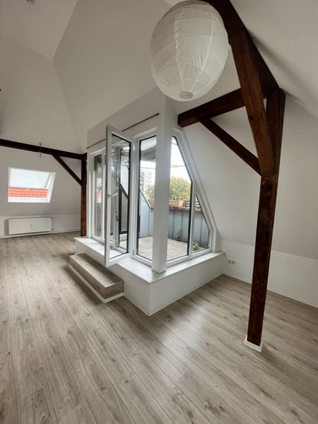 Bi-Sieker | 2-Zimmer-Wohnung (mit Wohnküche & Loggia)